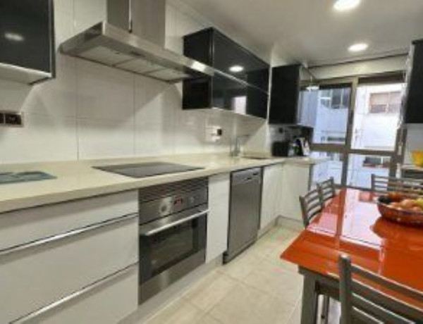 Piso en venta en Urb. Wssell de Guimbarda, Alameda