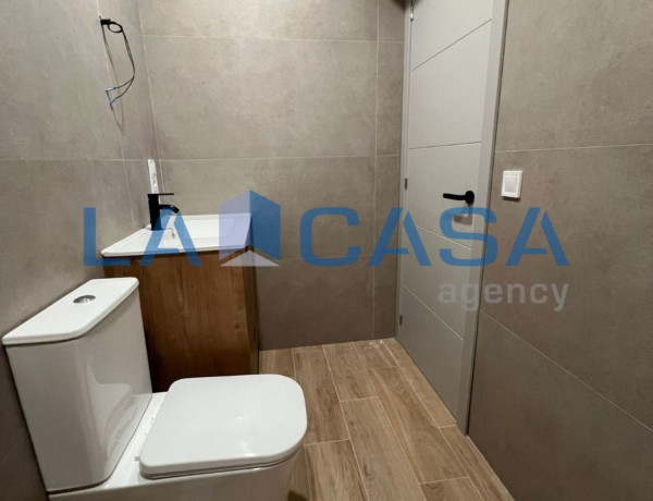 Local en venta en Arroyo - Santa Justa