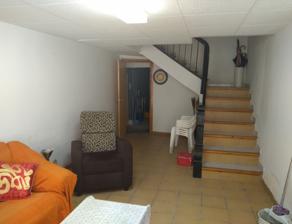 Casa de pueblo en venta en calle Diputación, 5