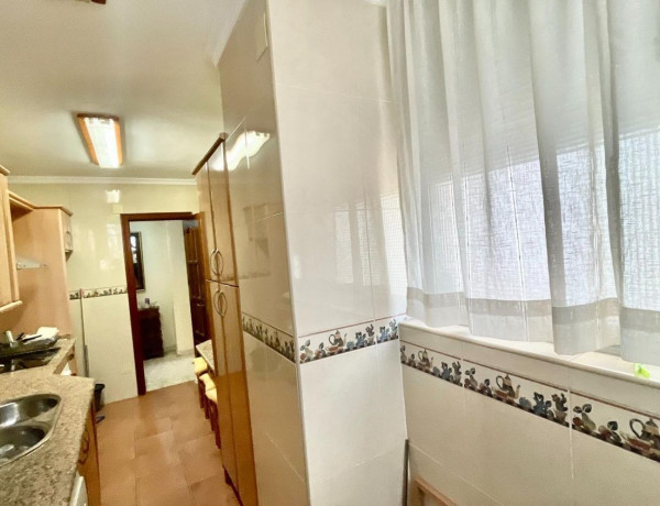 Piso en venta en avenida Isabel Manoja