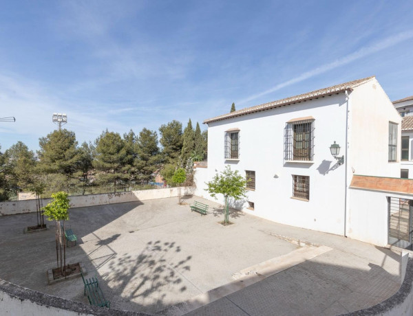 Casa o chalet independiente en venta en carmenes de gadeo