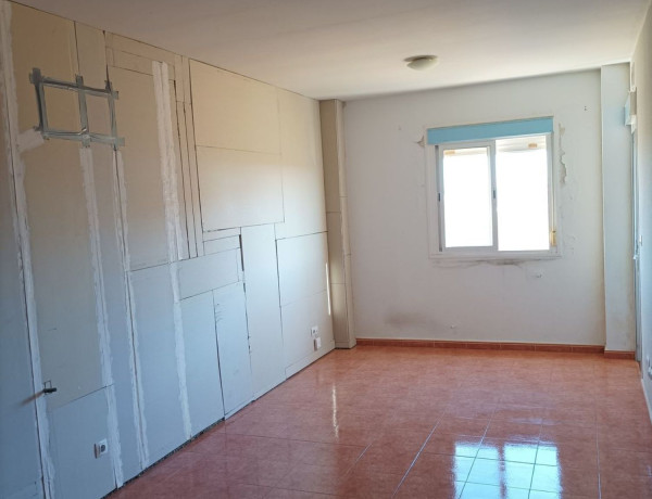 Piso en venta en calle Campanario, 8