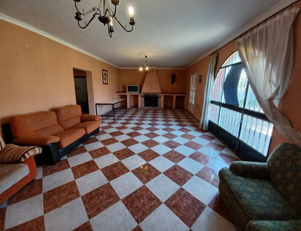 Casa o chalet independiente en venta en Pilas