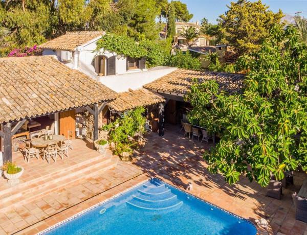 Casa o chalet independiente en venta en Pueblo Poniente