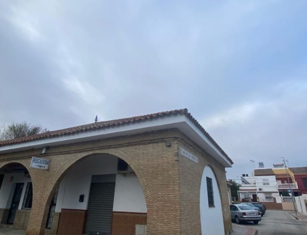 Local en venta en La Hacienda - Nueva Andalucía