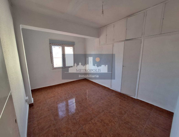 Piso en venta en calle Capitán Cortés