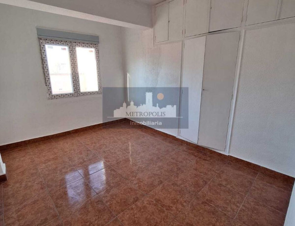 Piso en venta en calle Capitán Cortés