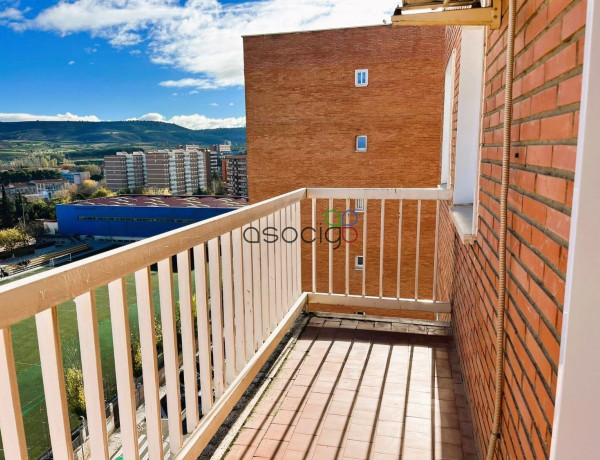 Piso en venta en calle Doctor Layna Serrano