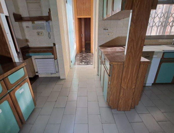 Piso en venta en calle d'Albacete, 52