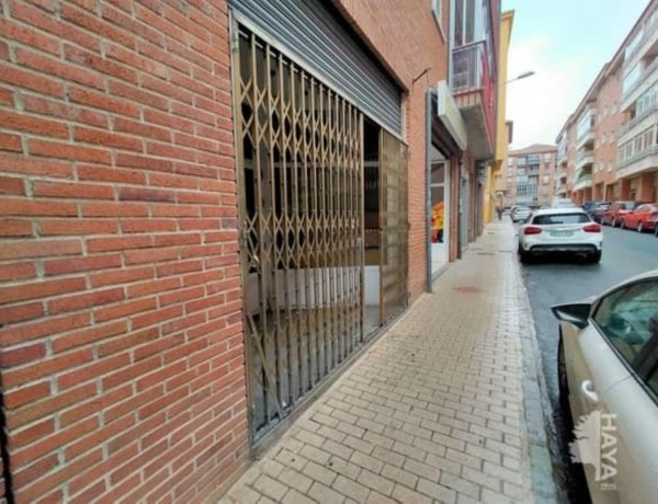 Alquiler de Local o nave en calle de la Virgen de las Angustias