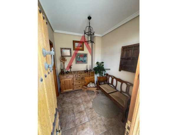 Casa o chalet independiente en venta en calle Zurdo y Giraldez, 2