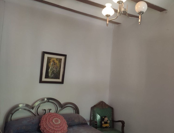 Casa de pueblo en venta en San Agustín, 2