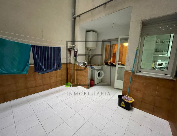 Piso en venta en travesía Benito Vigo