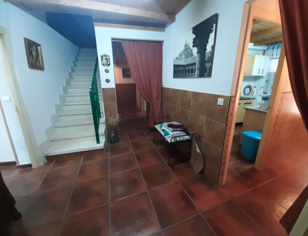 Casa de pueblo en venta en calle fuente arriba, 4