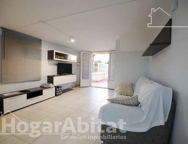 Chalet adosado en venta en Platja de Oliva