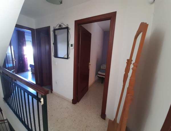 Chalet adosado en venta en Camposoto - Gallineras