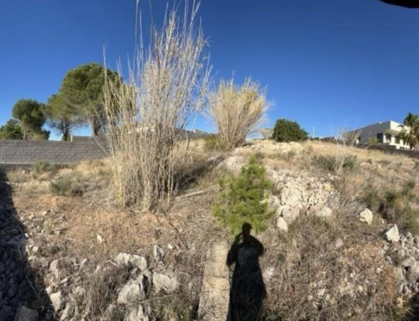 Terreno en venta en Cumbres de Calicanto