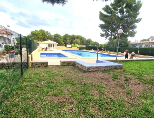 Chalet adosado en venta en Pinar de Advocat-Cometa