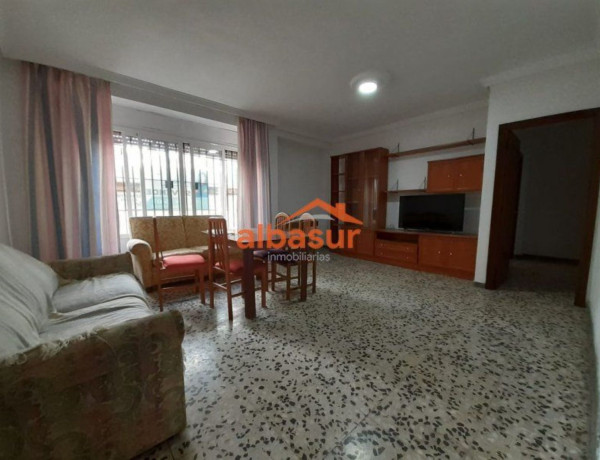 Piso en venta en calle Menéndez Pelayo, 2