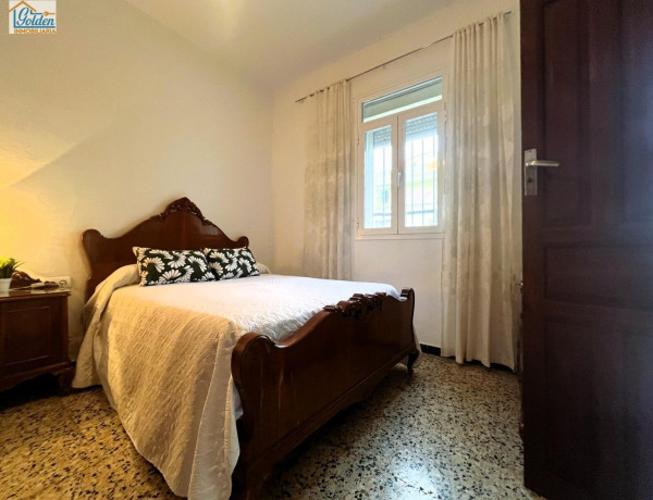 Casa o chalet independiente en venta en calle Santa Elena