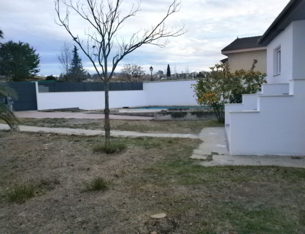 Casa o chalet independiente en venta en Urb. Los Cerezos, Gojar