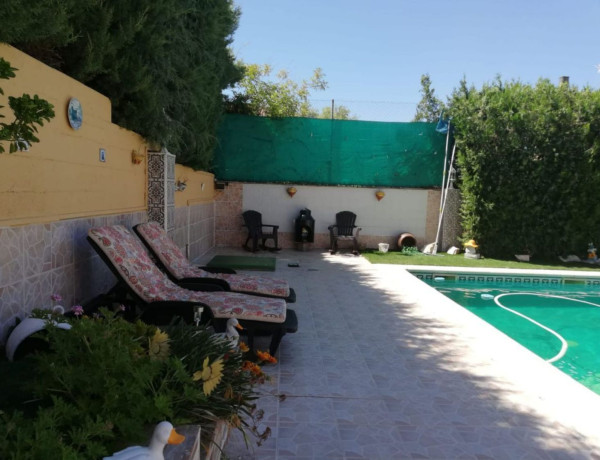 Casa o chalet independiente en venta en Avda. Elvas