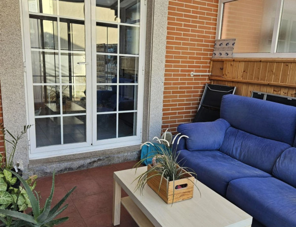 Chalet adosado en venta en Laguna de Duero