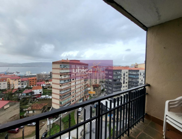 Piso en venta en Travesía de Vigo - San Xoán