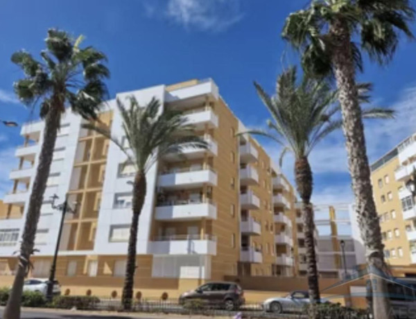 Piso en venta en Aguadulce sur