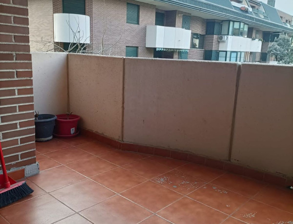 Piso en venta en calle Rio Narcea, 10