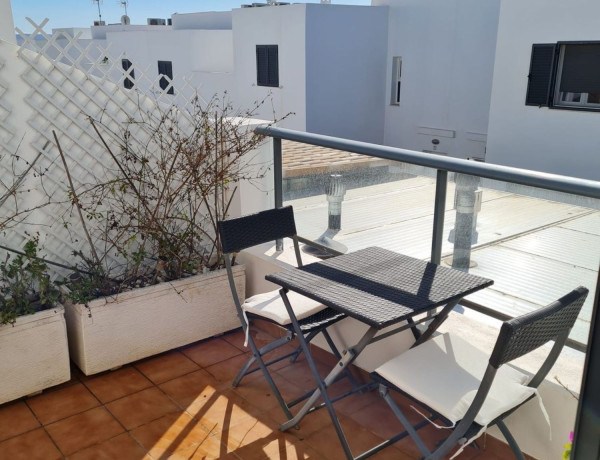 Chalet adosado en venta en calle Carmen Martin Gaite, 19