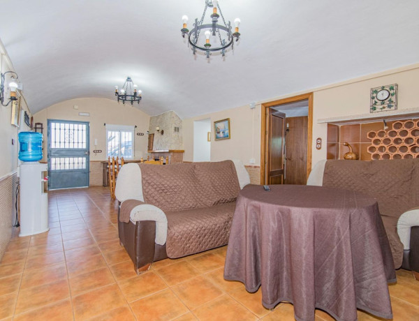 Casa o chalet independiente en venta en calle Cruz