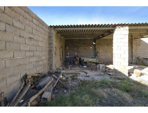 Terreno en venta en calle María Zambrano, 14 -24