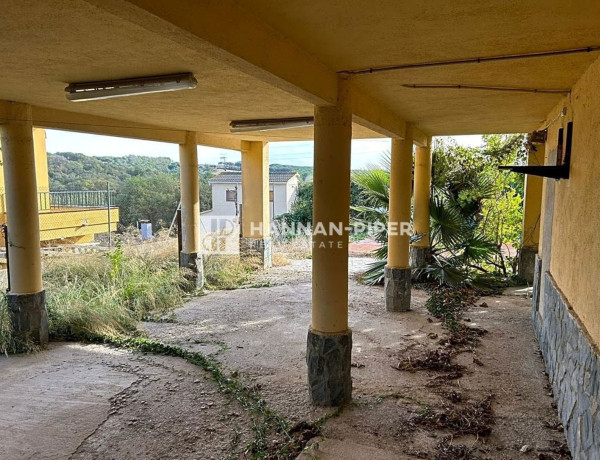 Casa de pueblo en venta en avenida Sant Daniel