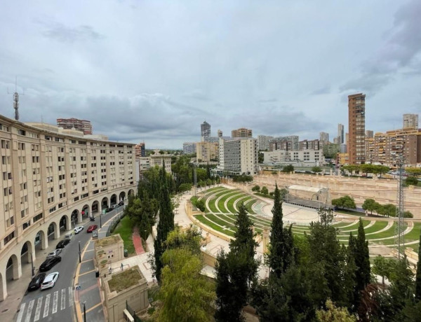 Piso en venta en avenida L'Aigüera