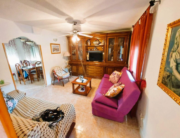 Chalet adosado en venta en avenida de Estocolmo