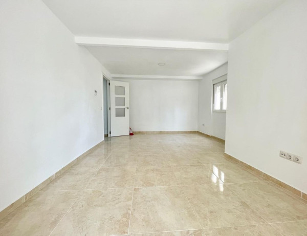 Piso en venta en calle Metge D. Miguel Martorell