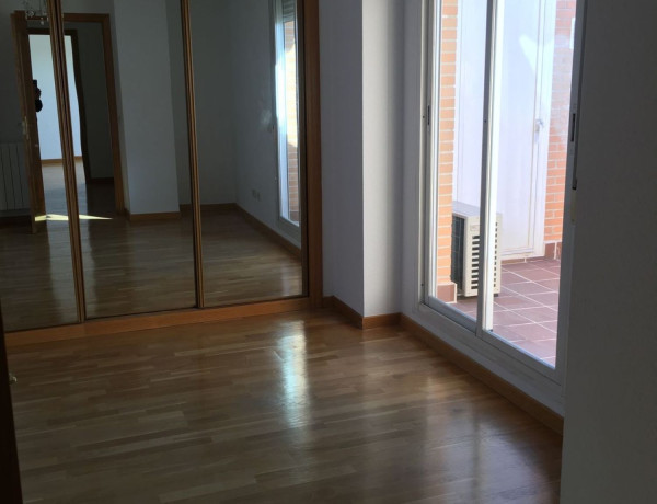 Dúplex en venta en calle Joaquín Zurita, 9