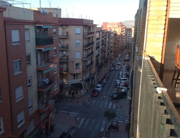 Piso en venta en Barri Santa Rosa