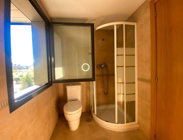 Piso en venta en margarita xirgu, 14