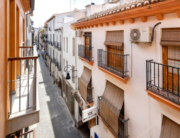 Piso en venta en Carrera de la Virgen - Paseo del Salón