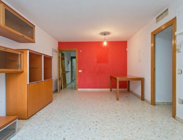 Piso en venta en Nucli Urbà