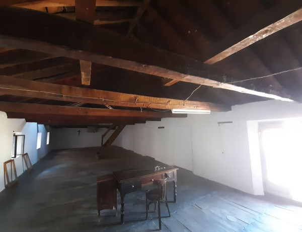 Chalet adosado en venta en Mesones