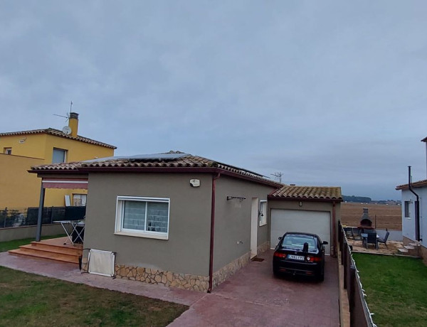 Casa o chalet independiente en venta en calle Oleandre, 15