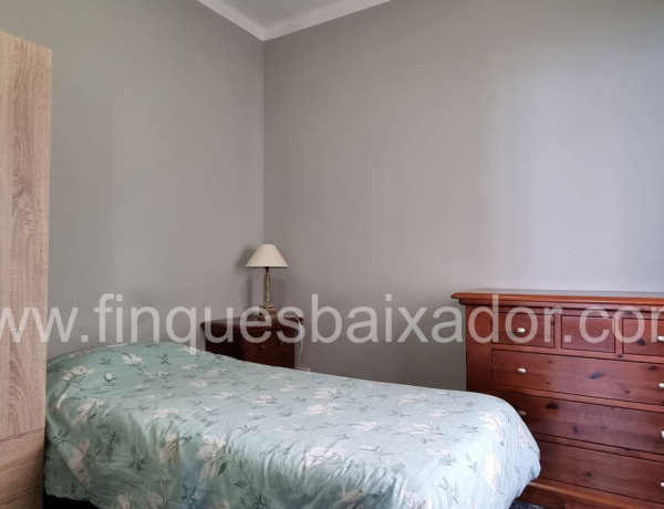 Dúplex en venta en calle Narcis Monturiol