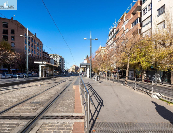 Garaje en venta en avenida de la Constitución