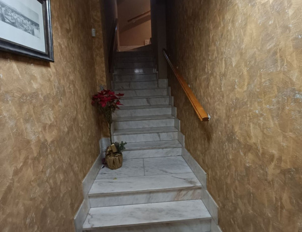 Chalet adosado en venta en Zona Llombai