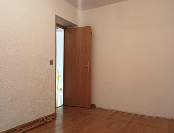 Piso en venta en calle de Demetrio Galán Bergua, 26