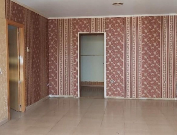 Piso en venta en calle Abat Llort, 23