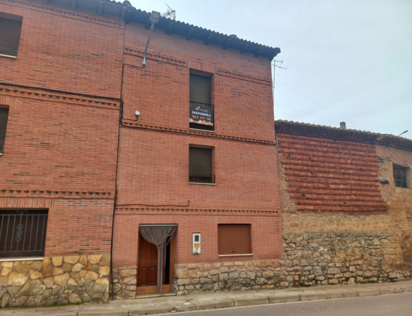 Chalet adosado en venta en calle Río Arlanzón